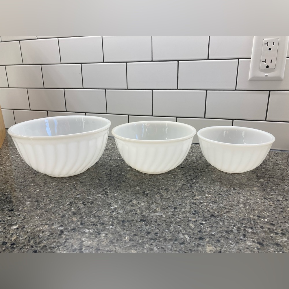 Vintage FIREKING MILKGLASS edition- lot of 3
